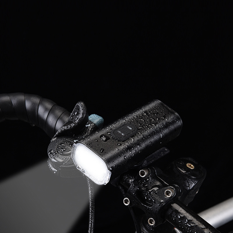 Super bright 6-light bicycle light with power bank function